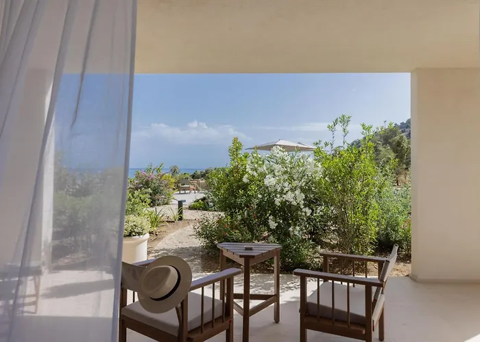 Casa Paradisu Hotel LʼÎle-Rousse