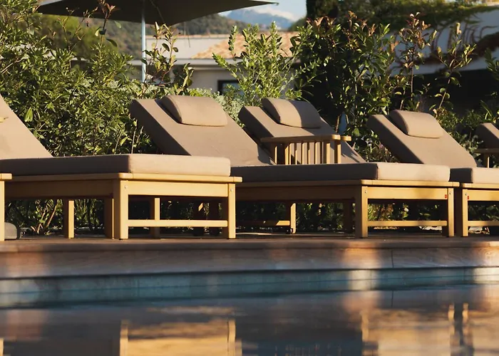 Casa Paradisu LʼÎle-Rousse