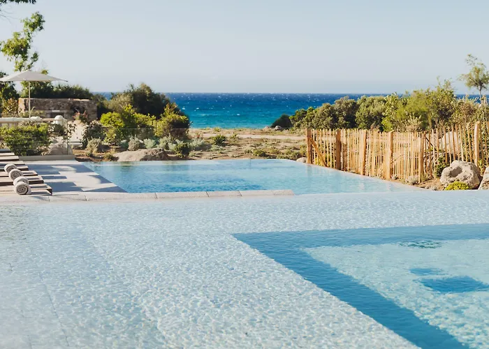 Casa Paradisu LʼÎle-Rousse